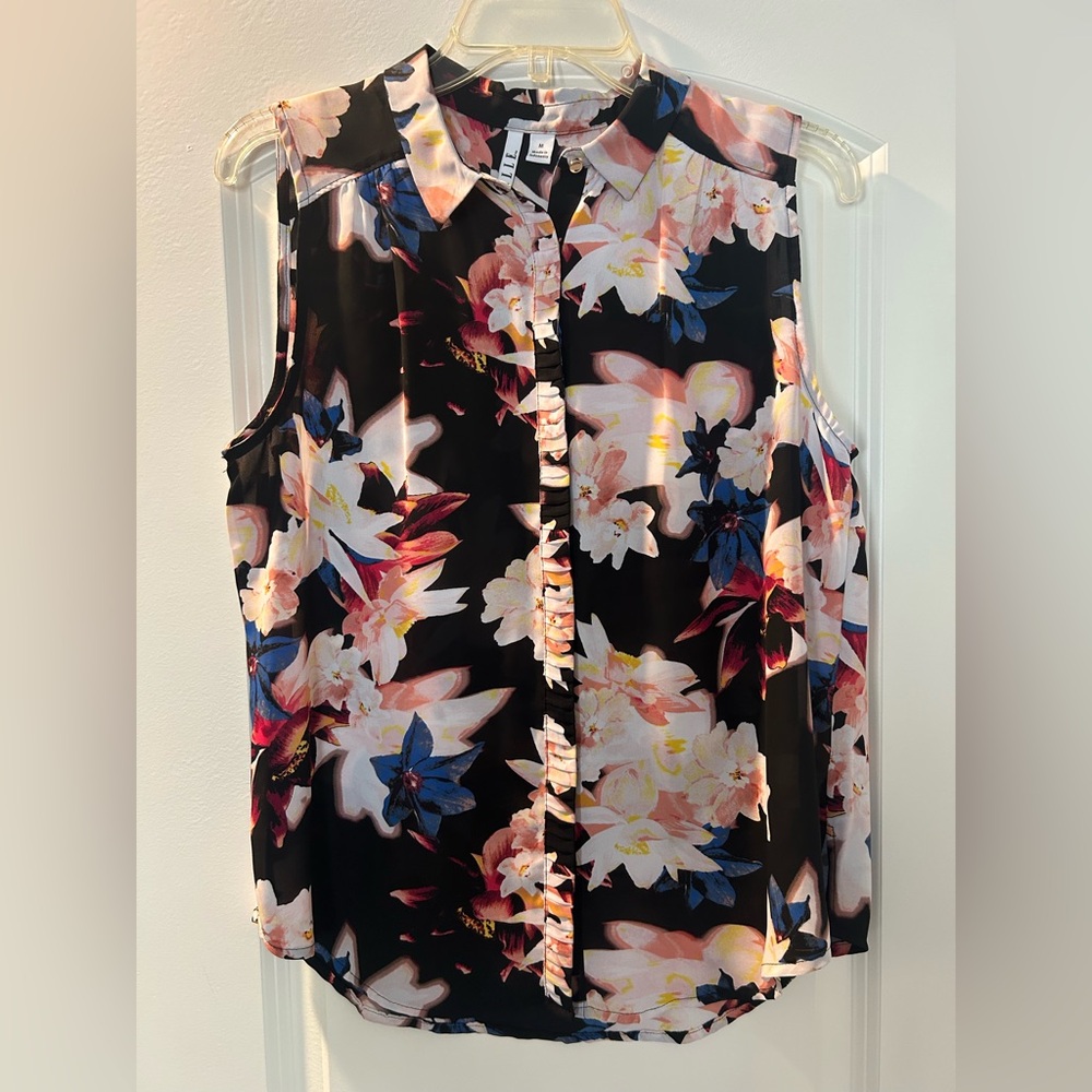 Elle Floral Sleeveless Blouse - Black and Pink